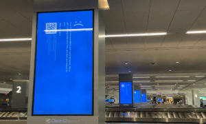 Blue Screen of Death in ripetizione all'aeroporto La Guardia di New York City