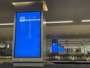 Blue Screen of Death in ripetizione all'aeroporto La Guardia di New York City