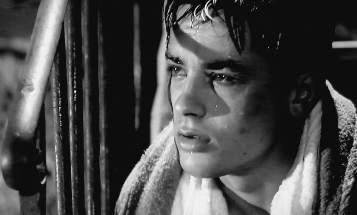 Alain Delon in "Rocco e i suoi fratelli"